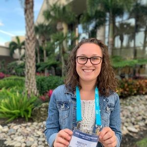 Meet your Posher, Maddie